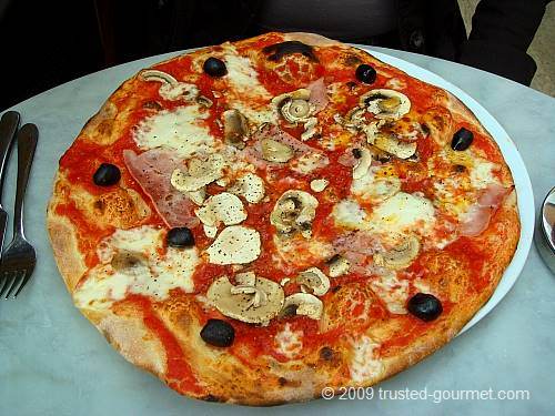Pizza La Reine